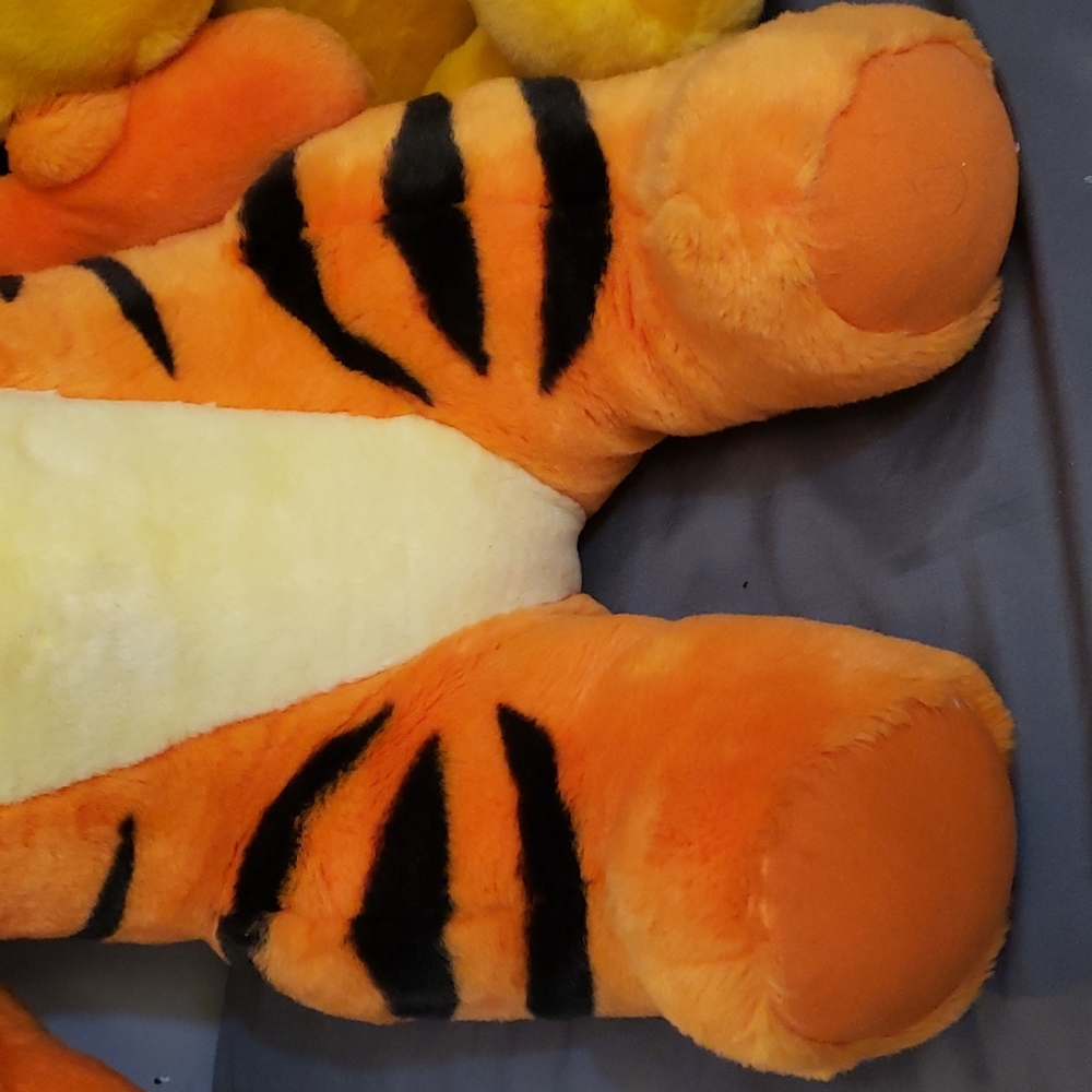 ❌2 Working Talking Tigger and Pooh Vintage Plushies - Picture 4 of 7